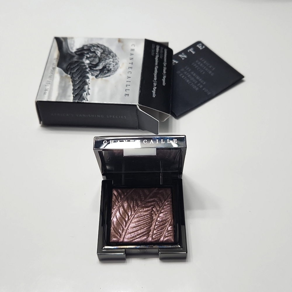Chantecaille Pangolin eye shadow